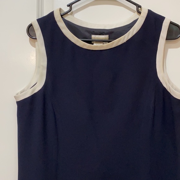 Dress - Picture 2 of 12